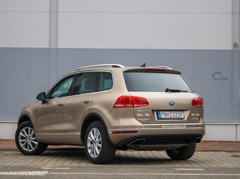 Volkswagen Touareg II 3.0 V6 TDI BMT 4MOTION//AJ NA SPLÁTKY - 7