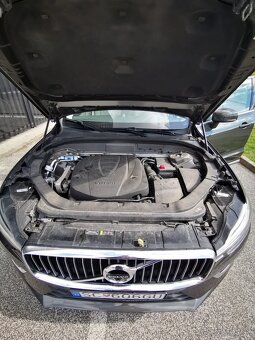 predám Volvo XC60 D5 - 7