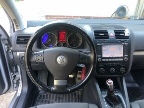 Volkswagen Golf 5 1.4 16v - 7