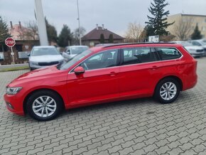 Predám VW Passat Kombi 2023/9 2.0tdi virtual kokpit - 7