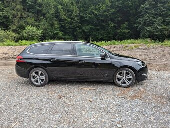 Peugeot 308 SW - 7