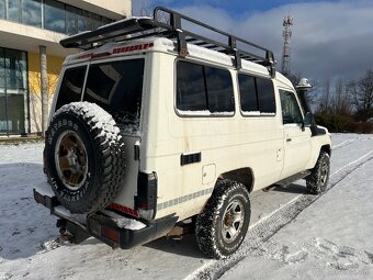 Toyota Landcruiser HZJ 78 - 4200 cm, 4x4, ARB střecha - 7