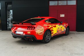 McQueen lightning Mustang GT 5.0 453 koní na prenájom - 7