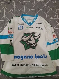 Hrané hokejové dresy tipos extraliga - 7