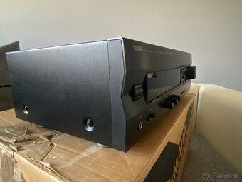 Yamaha DSP-A492 - 7