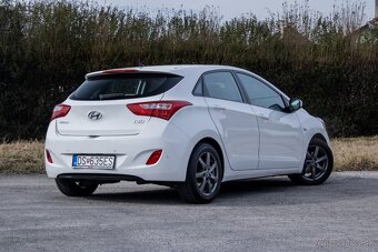 Hyundai i30 1.6 CRDi DOHC 16V Comfort - 7