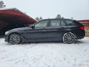 BMW 530xd G31 4x4 195 kW Sportline AT / ZF - 7