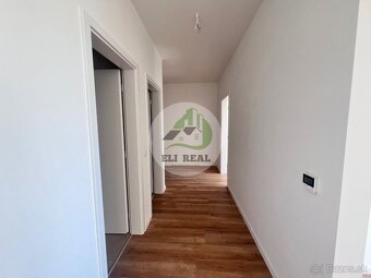 Na predaj 2-izbový byt v štádiu holobytu – 60 m² + balkón 10 - 7