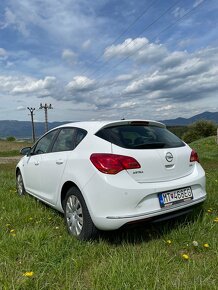 Opel Astra 1.7 - 7