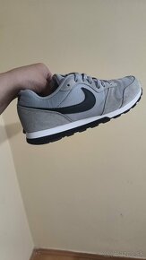 Nike MD Runner 42,5 - 7