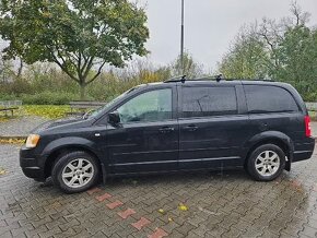 Chrysler grand voyager 2,8 crdi Stow-N-Go - 7