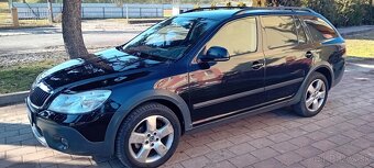 Škoda octavia 2.0TDI 4x4 Scout - 7