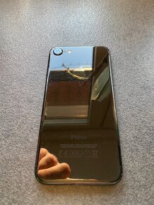 iPhone 7 128gb. Jet Black - 7