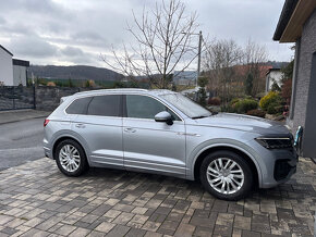 VW Touareg 3.0tdi 210kw R-line Matrix TOP Krasavec - 7