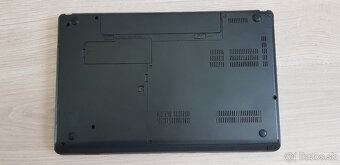 notebook Lenovo ThinkPad E530 15,6" displej - 7