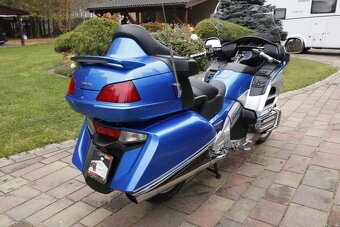 Honda Goldwing  GL1800 - 7