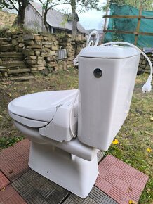 WC s bidetom Geberit Aqua Clean 4000 - 7