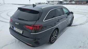 KIA Ceed SW 1.5 T-GDi AT GOLD - 7