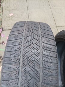 Predám zimné pneumatiky 245/45 R19 RUN FLAT - 7