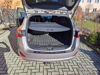 Hyundai i30 AC Kombi family, 52000km, 1.6 MPI 88KW - 7