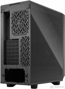 Fractal Design Meshify 2 - 7