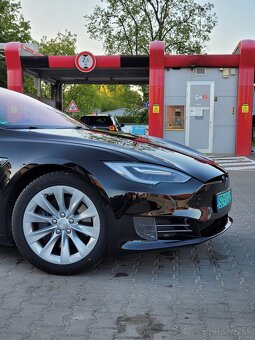 Tesla S 75, 2017 facelift - 7