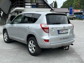 Toyota Rav4 2,2D4D 135000km 1.majiteľ - 7