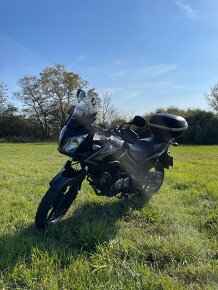 Suzuki DL650 VStrom - 7