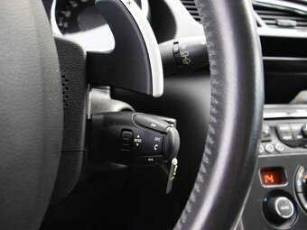 Peugeot 3008 1.6 HDi Automat - 7