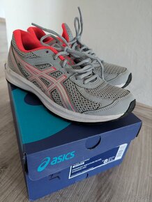 Dámske tenisky zn. Asics veľ. 39,5 - 7