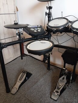 Bicie Roland TD-6 V-drums - komplet sada - 7