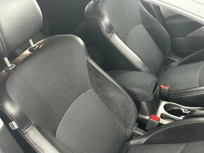 Na predaj MITSUBISHI Outlander 2,4 benzin - 7