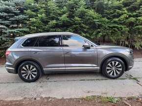 PREDÁM VOLKSWAGEN TOUAREG 3,0. V6 TDI  4-MOTION - 7