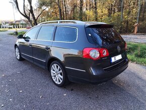 Volkswagen Passat 2.0TDI CR HIGHLINE - 7