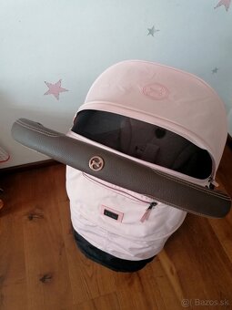 Peach pink cybex coya pre dievčatko - 7