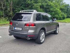 Volkswagen Touareg 3.0 tdi - 7