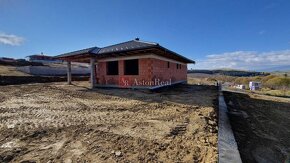 AstonReal: predaj 4-izbový bungalov s pozemkom 720m2, Tvarož - 7