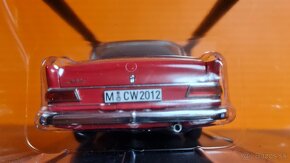 Mercedes Benz W110 200D 1:18 Norev - 7