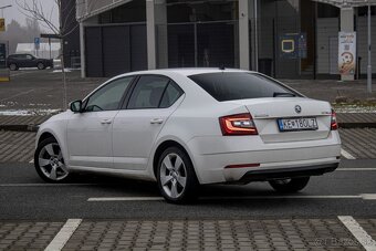 Škoda Octavia 2.0 Style DSG 110 kW - 7