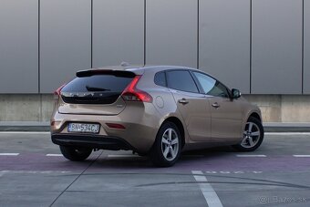 Volvo V40 D2 Powershift AT6 - 7