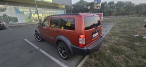 Dodge Nitro - 7