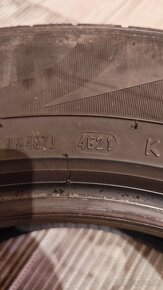 Pneu Pirelli celoročne 215/65 R16 - 7