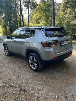 Jeep Compass SUV 103kw Automat - 7