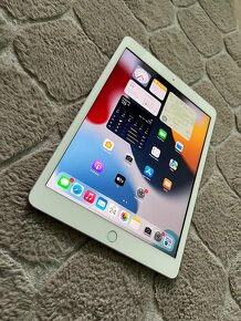 iPad 7.gen, 32GB - 7