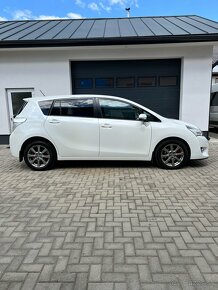 Toyota Verso 2.0 - 7