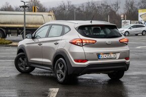 Hyundai Tucson 1.7 CRDi Family - 7