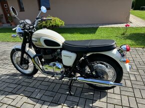 Triumph Bonneville T100 - 7