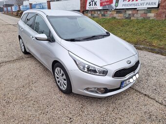 Kia Cee´d 1.6 GDI EX/Gold - 7