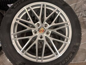 orig r21 Porsche Cayenne coupe 9Y0 RS 9Y0601025CD - 7