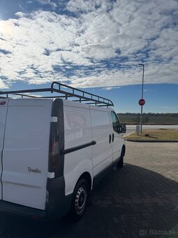 Renault Trafic - 7